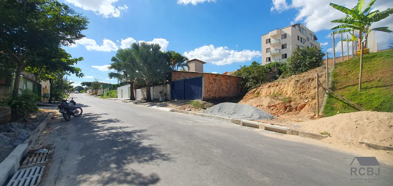Terreno / Lote à venda, 600m2 em Esmeraldas - MG - imagem 3 Foto 3 de Terreno / Lote à venda, 600m2 em Esmeraldas - MG