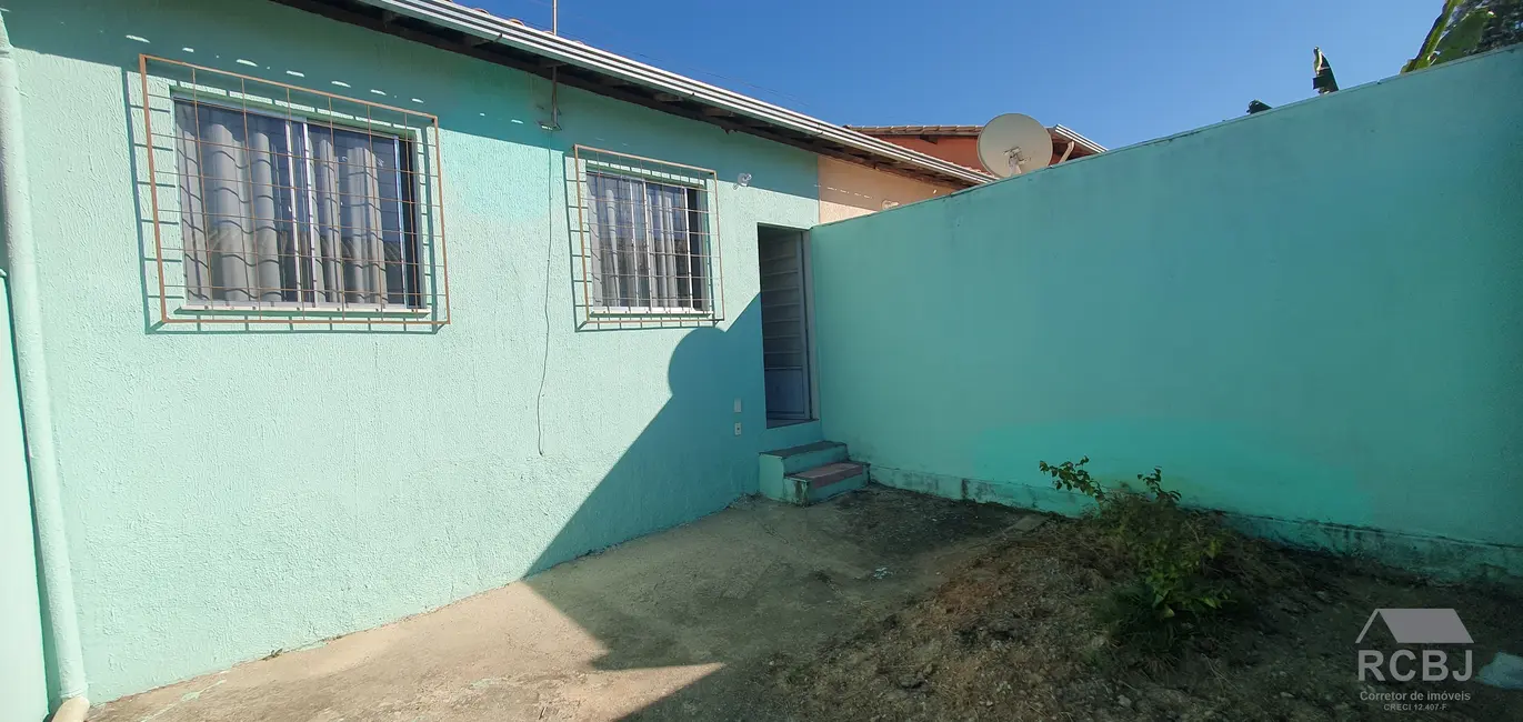 Foto 4 de Casa com 2 quartos à venda, 60m2 em Esmeraldas - MG
