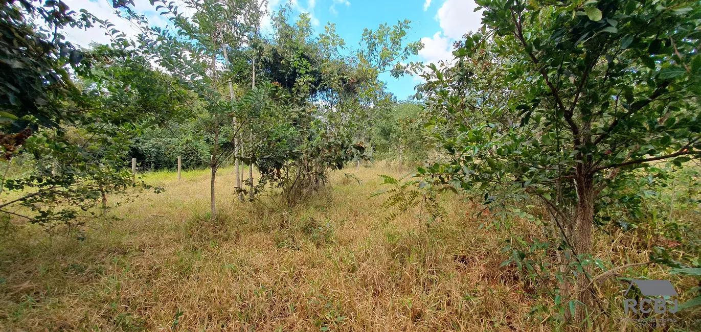 Foto 2 de Terreno / Lote à venda, 1300m2 em Esmeraldas - MG