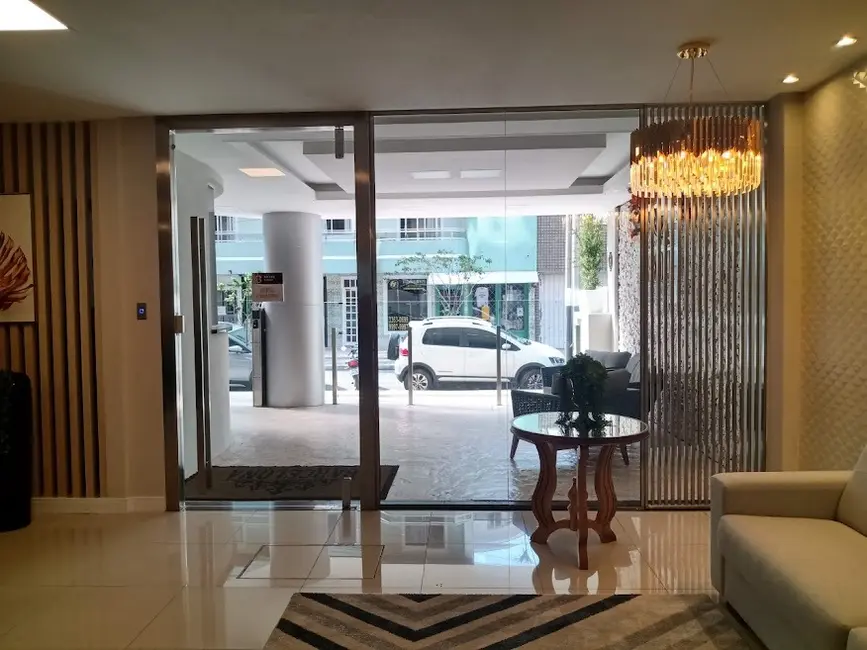 Foto 2 de Apartamento com 3 quartos à venda, 154m2 em Centro, Balneario Camboriu - SC