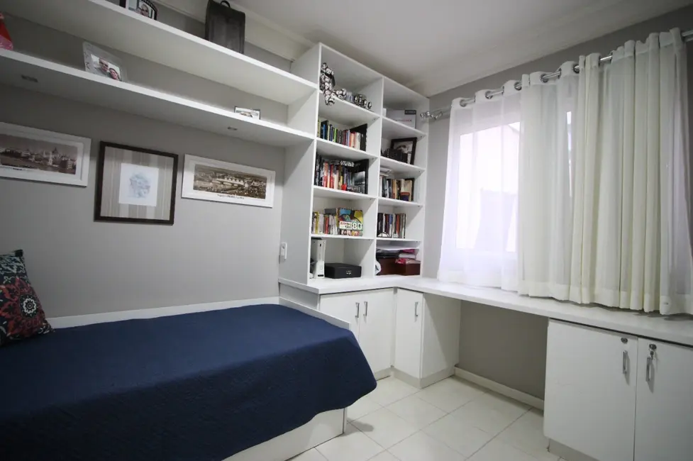 Foto 2 de Apartamento com 3 quartos à venda, 214m2 em Centro, Balneario Camboriu - SC