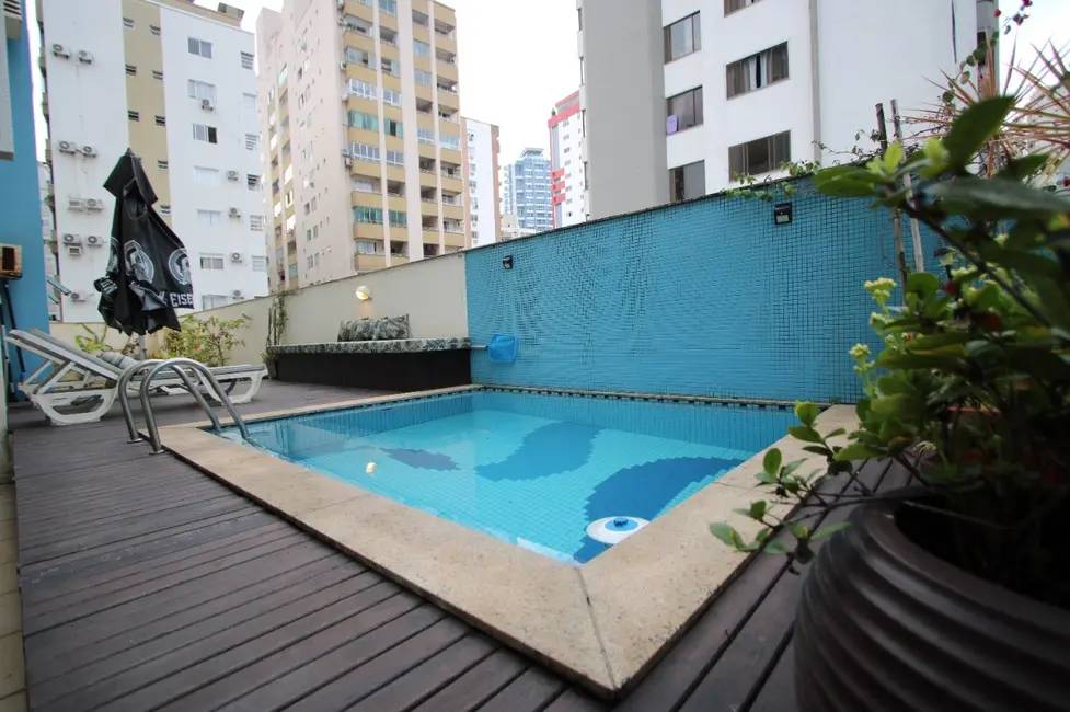 Foto 1 de Apartamento com 3 quartos à venda, 214m2 em Centro, Balneario Camboriu - SC