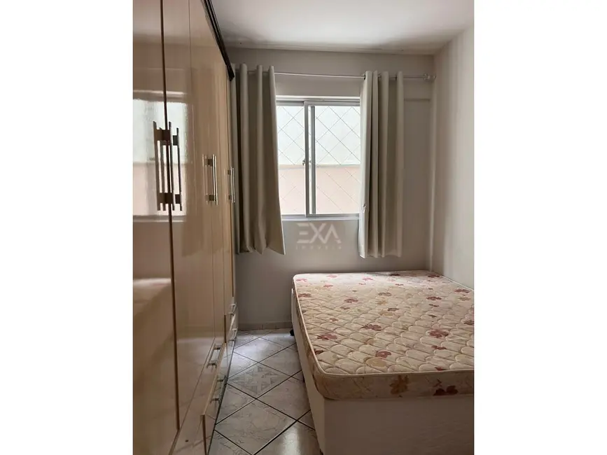 Apartamento com 2 quartos à venda, 64m2 em Centro, Balneario Camboriu - SC - imagem 4 Foto 4 de Apartamento com 2 quartos à venda, 64m2 em Centro, Balneario Camboriu - SC