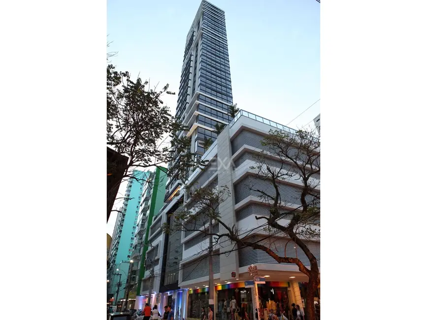 Foto 4 de Apartamento com 3 quartos à venda, 123m2 em Centro, Balneario Camboriu - SC