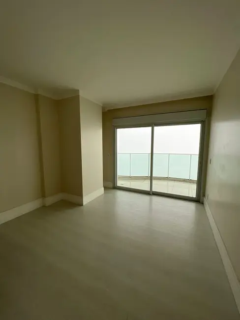 Apartamento com 3 quartos à venda, 246m2 em Centro, Balneario Camboriu - SC - imagem 6 Foto 6 de Apartamento com 3 quartos à venda, 246m2 em Centro, Balneario Camboriu - SC