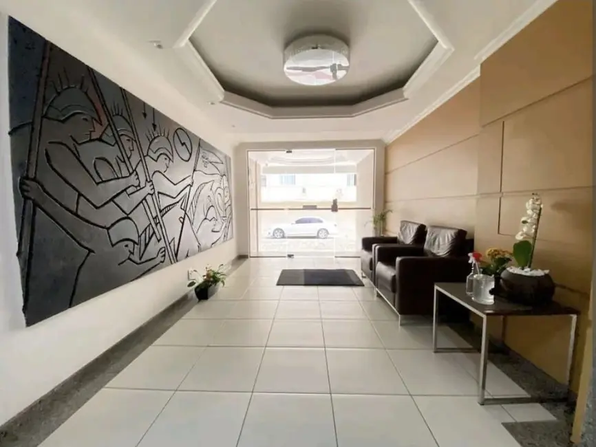 Apartamento com 3 quartos à venda, 130m2 em Centro, Balneario Camboriu - SC - imagem 8 Foto 8 de Apartamento com 3 quartos à venda, 130m2 em Centro, Balneario Camboriu - SC