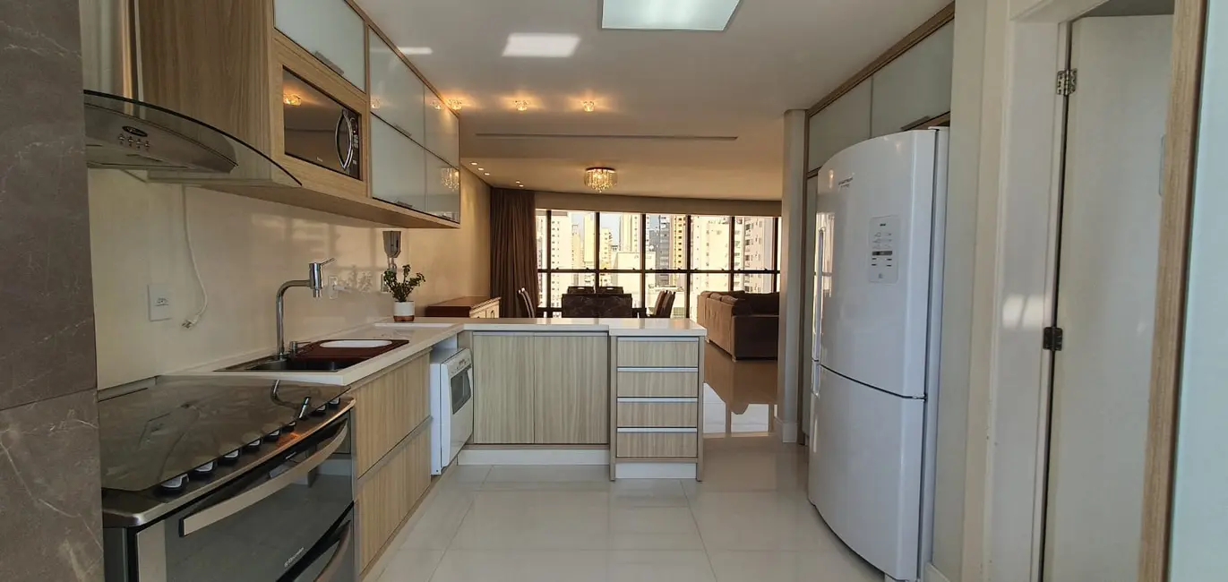 Foto 6 de Apartamento com 3 quartos à venda, 170m2 em Centro, Balneario Camboriu - SC