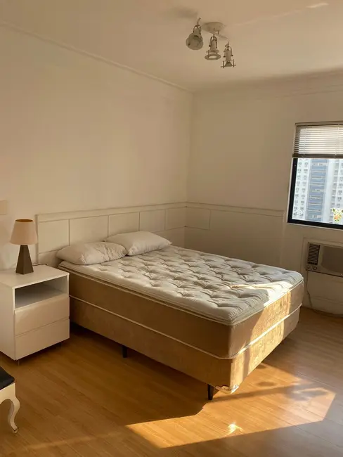 Apartamento com 4 quartos à venda, 250m2 em Centro, Balneario Camboriu - SC - imagem 9 Foto 9 de Apartamento com 4 quartos à venda, 250m2 em Centro, Balneario Camboriu - SC