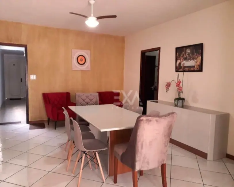 Apartamento com 4 quartos para alugar, 130m2 em Centro, Balneario Camboriu - SC - imagem 6 Foto 6 de Apartamento com 4 quartos para alugar, 130m2 em Centro, Balneario Camboriu - SC