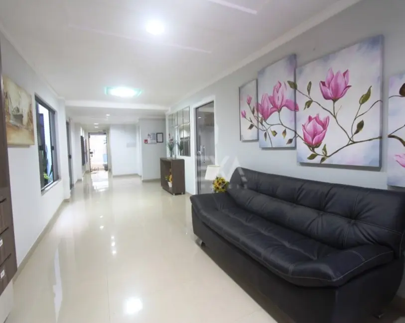 Foto 1 de Apartamento com 4 quartos à venda, 130m2 em Centro, Balneario Camboriu - SC
