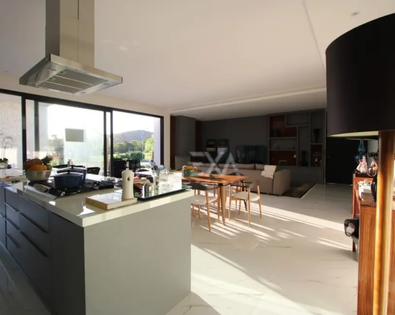 Foto 4 de Casa com 6 quartos à venda, 490m2 em Centro, Camboriu - SC