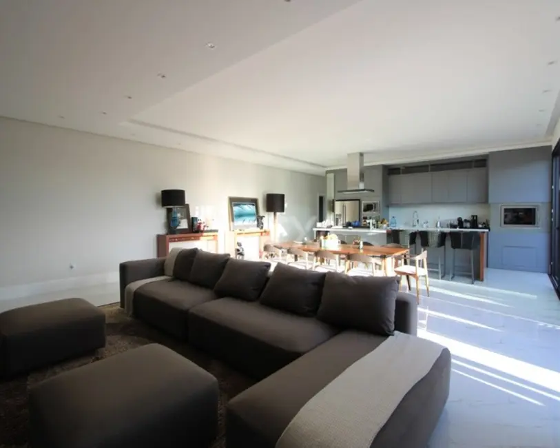 Foto 3 de Casa com 6 quartos à venda, 490m2 em Centro, Camboriu - SC