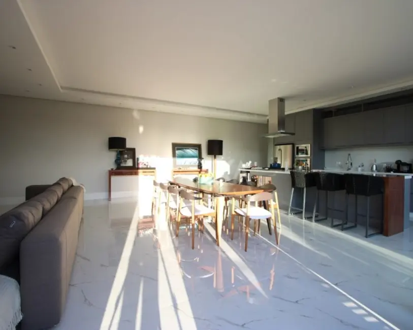 Foto 9 de Casa com 6 quartos à venda, 490m2 em Centro, Camboriu - SC