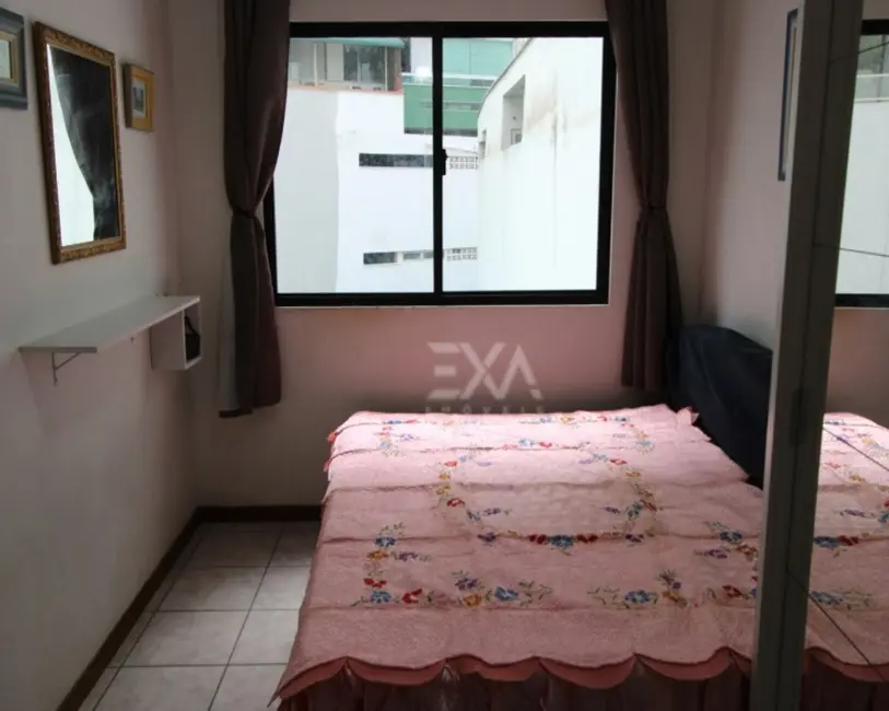 Apartamento com 2 quartos para alugar, 80m2 em Centro, Balneario Camboriu - SC - imagem 6 Foto 6 de Apartamento com 2 quartos para alugar, 80m2 em Centro, Balneario Camboriu - SC