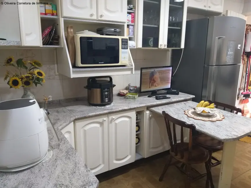 Casa com 3 quartos à venda, 180m2 em Jardim Itália, Jundiai - SP - imagem 6 Foto 6 de Casa com 3 quartos à venda, 180m2 em Jardim Itália, Jundiai - SP