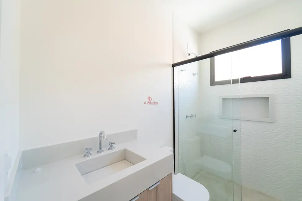 Sobrado com 3 quartos à venda, 215m2 em Jundiai - SP - imagem 4 Foto 4 de Sobrado com 3 quartos à venda, 215m2 em Jundiai - SP