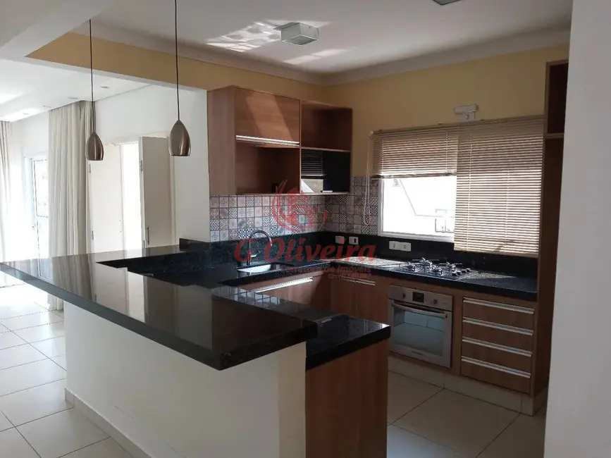 Foto 2 de Sobrado com 5 quartos à venda, 300m2 em Itupeva - SP