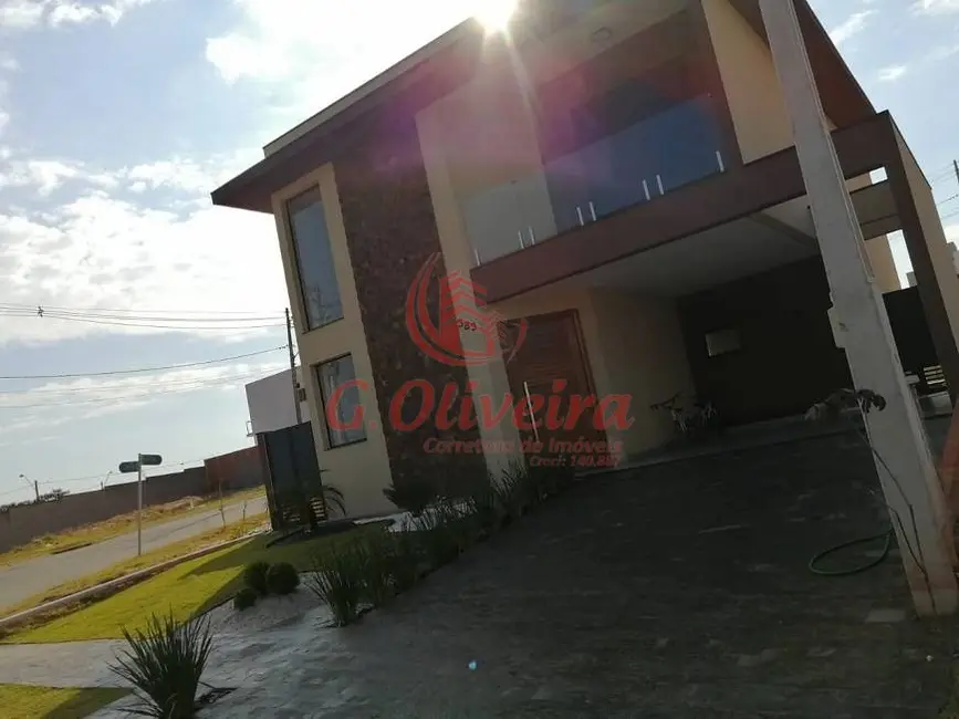 Foto 1 de Sobrado com 3 quartos à venda, 240m2 em Itupeva - SP