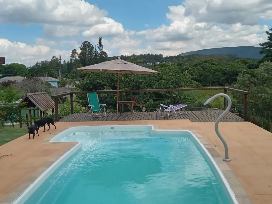 Sobrado com 4 quartos à venda, 310m2 em Medeiros, Jundiai - SP - imagem 8 Foto 8 de Sobrado com 4 quartos à venda, 310m2 em Medeiros, Jundiai - SP