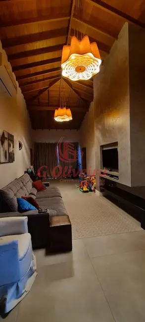 Sobrado com 4 quartos à venda, 400m2 em Medeiros, Jundiai - SP - imagem 9 Foto 9 de Sobrado com 4 quartos à venda, 400m2 em Medeiros, Jundiai - SP