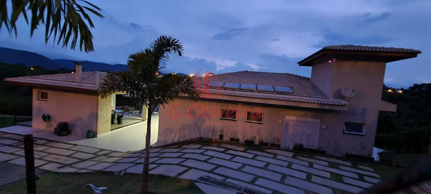 Sobrado com 4 quartos à venda, 400m2 em Medeiros, Jundiai - SP - imagem 3 Foto 3 de Sobrado com 4 quartos à venda, 400m2 em Medeiros, Jundiai - SP