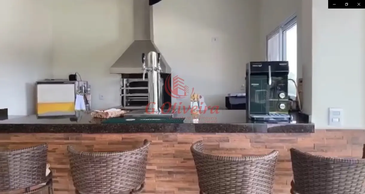 Sobrado com 4 quartos à venda, 419m2 em Medeiros, Jundiai - SP - imagem 4 Foto 4 de Sobrado com 4 quartos à venda, 419m2 em Medeiros, Jundiai - SP