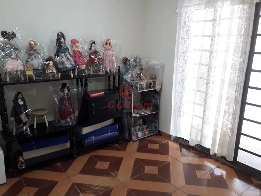 Foto 3 de Casa com 5 quartos à venda, 180m2 em Jardim Califórnia, Jundiai - SP