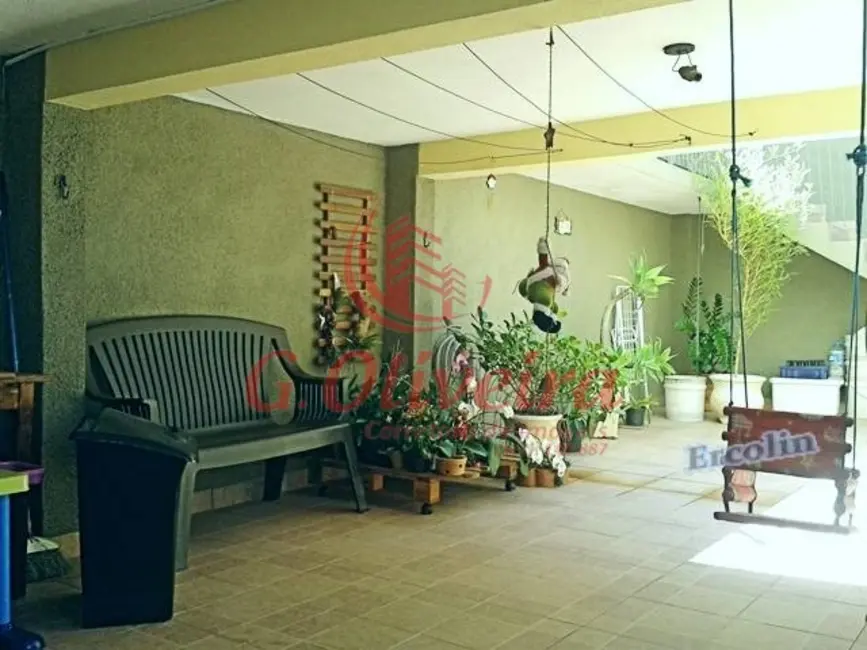 Sobrado com 3 quartos à venda, 205m2 em Vila São Paulo, Jundiai - SP - imagem 3 Foto 3 de Sobrado com 3 quartos à venda, 205m2 em Vila São Paulo, Jundiai - SP