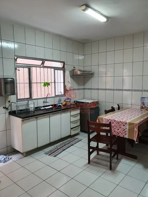 Foto 1 de Sobrado com 2 quartos à venda, 132m2 em Jundiai - SP