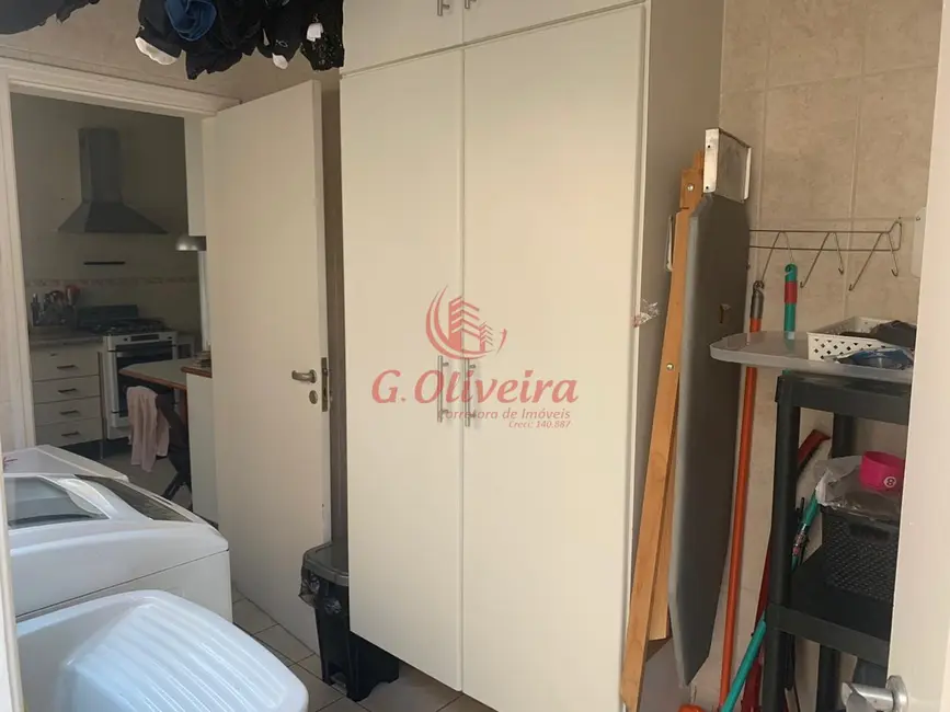 Foto 9 de Sobrado com 3 quartos à venda, 230m2 em Jardim Santa Teresa, Jundiai - SP