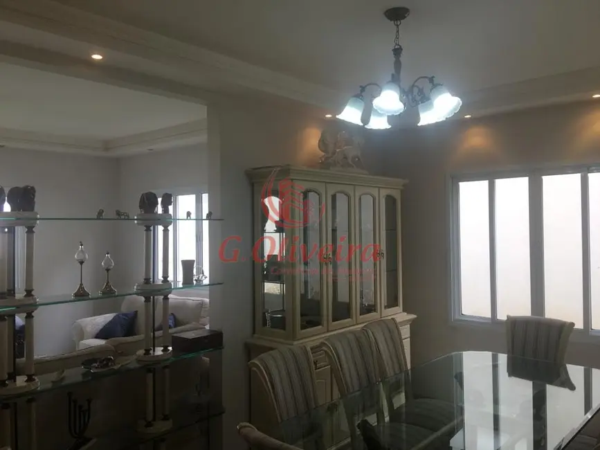 Sobrado com 3 quartos à venda, 236m2 em Jardim Santa Teresa, Jundiai - SP - imagem 8 Foto 8 de Sobrado com 3 quartos à venda, 236m2 em Jardim Santa Teresa, Jundiai - SP