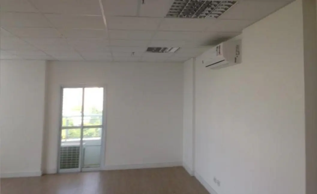 Foto 7 de Sala Comercial à venda, 48m2 em Chácara Urbana, Jundiai - SP