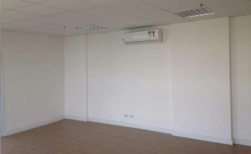 Foto 6 de Sala Comercial à venda, 48m2 em Chácara Urbana, Jundiai - SP