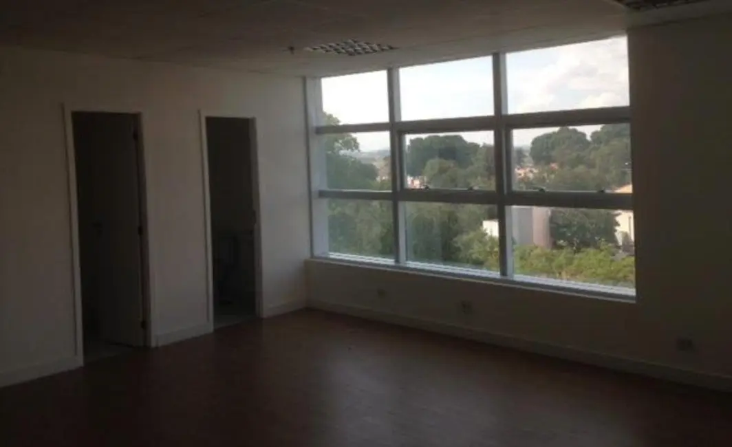 Foto 2 de Sala Comercial à venda, 48m2 em Chácara Urbana, Jundiai - SP