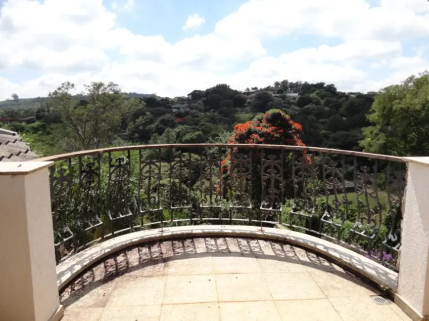 Chácara com 5 quartos à venda, 740m2 em Louveira - SP - imagem 6 Foto 6 de Chácara com 5 quartos à venda, 740m2 em Louveira - SP