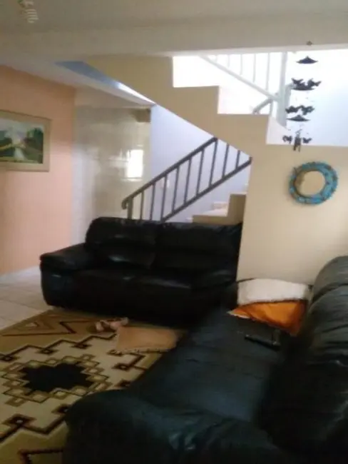 Sobrado com 4 quartos à venda, 158m2 em Jundiai - SP - imagem 3 Foto 3 de Sobrado com 4 quartos à venda, 158m2 em Jundiai - SP