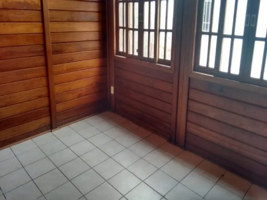 Casa com 5 quartos à venda, 200m2 em Retiro, Jundiai - SP - imagem 4 Foto 4 de Casa com 5 quartos à venda, 200m2 em Retiro, Jundiai - SP