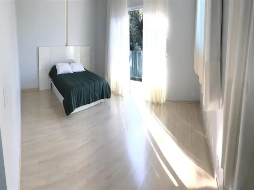 Foto 2 de Sobrado com 5 quartos à venda, 500m2 em Cajamar - SP