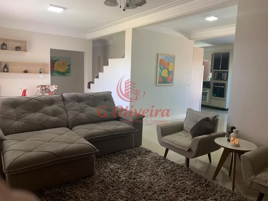 Foto 2 de Sobrado com 4 quartos à venda, 480m2 em Jarinu - SP