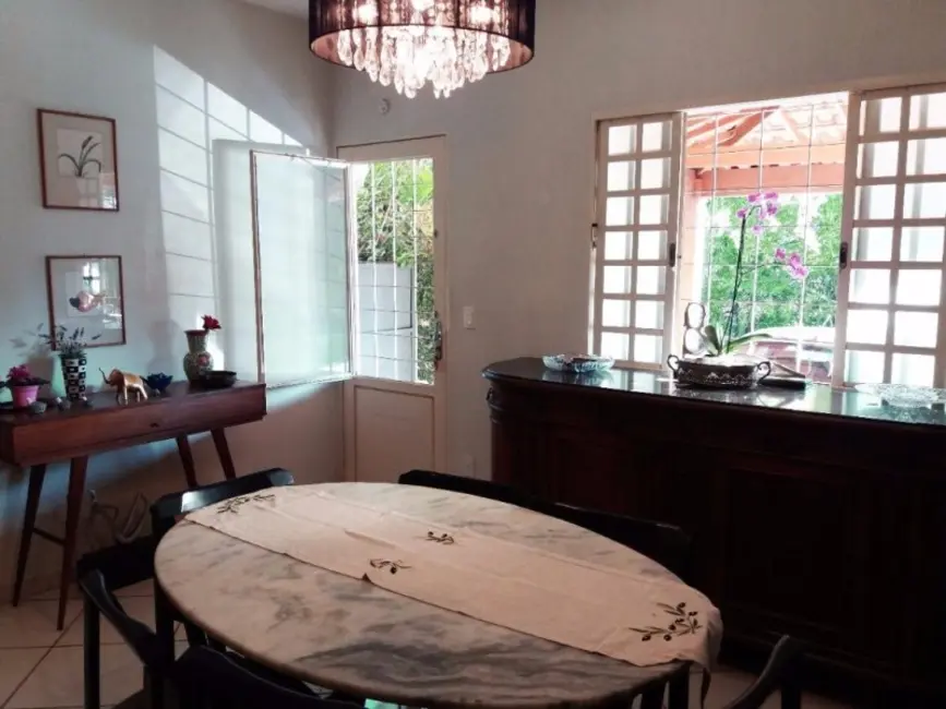 Casa de Condomínio com 3 quartos à venda, 130m2 em Parque Centenário, Jundiai - SP - imagem 3 Foto 3 de Casa de Condomínio com 3 quartos à venda, 130m2 em Parque Centenário, Jundiai - SP