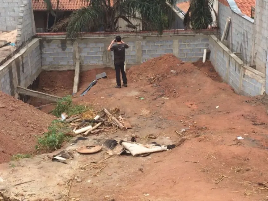 Foto 2 de Terreno / Lote à venda, 396m2 em Jundiai - SP