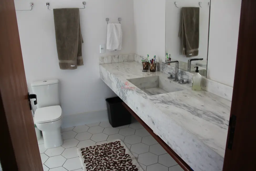 Foto 9 de Sobrado com 3 quartos à venda, 308m2 em Recanto Quarto Centenário, Jundiai - SP