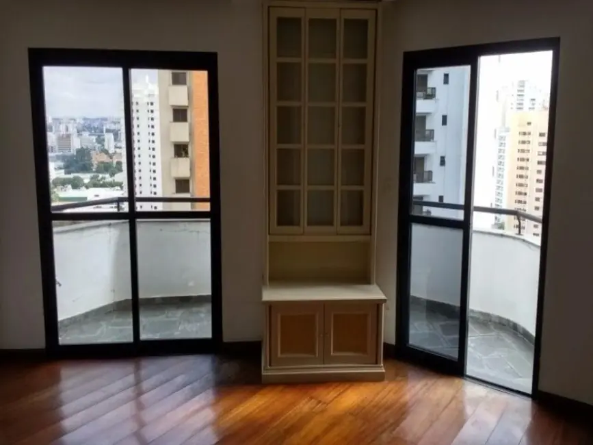 Apartamento com 3 quartos à venda, 147m2 em Alto da Lapa, São Paulo - SP - imagem 9 Foto 9 de Apartamento com 3 quartos à venda, 147m2 em Alto da Lapa, São Paulo - SP