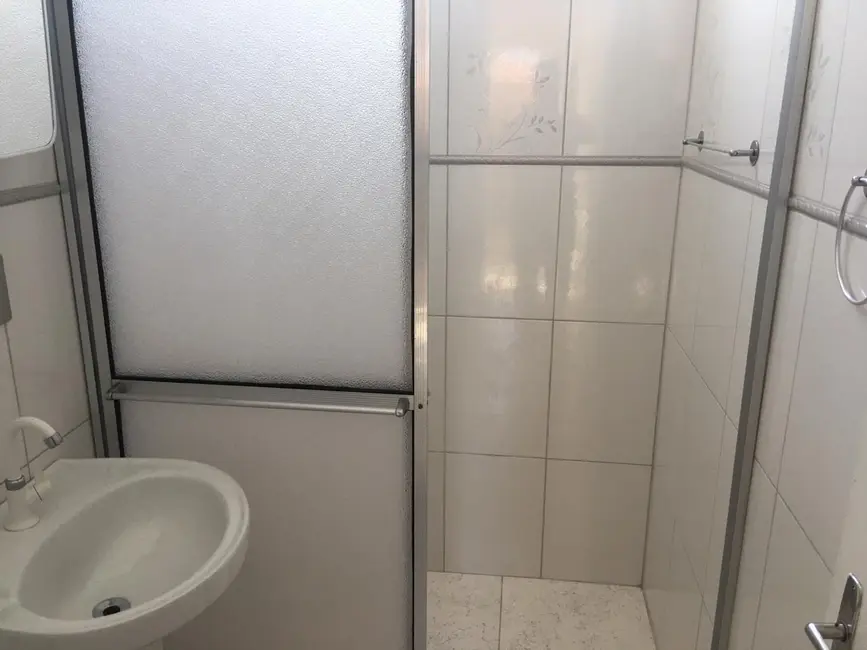 Foto 5 de Apartamento com 2 quartos para alugar, 50m2 em Vila Agrícola, Jundiai - SP