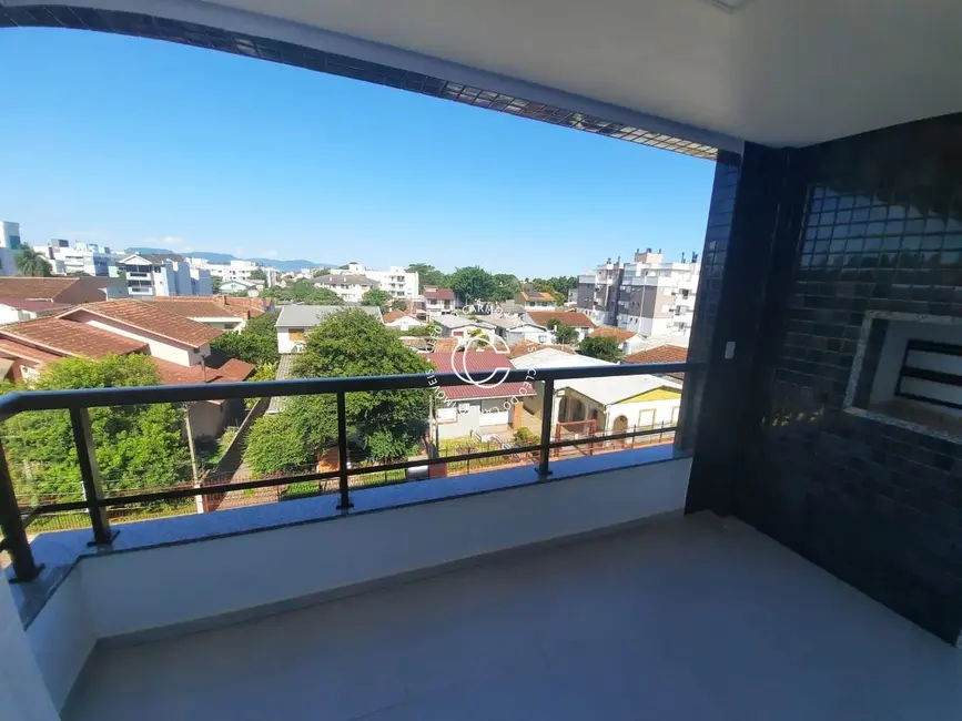 Foto 3 de Apartamento com 1 quarto à venda, 48m2 em Camobi, Santa Maria - RS