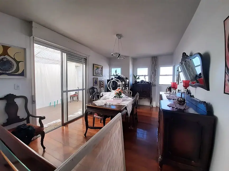 Foto 9 de Cobertura com 4 quartos à venda, 185m2 em Centro, Santa Maria - RS