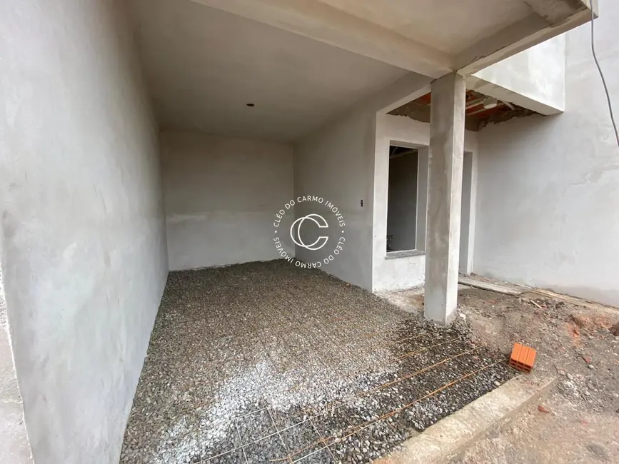 Casa com 3 quartos à venda, 144m2 em Camobi, Santa Maria - RS - imagem 3 Foto 3 de Casa com 3 quartos à venda, 144m2 em Camobi, Santa Maria - RS