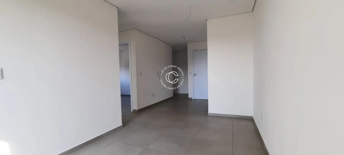 Foto 2 de Apartamento com 2 quartos à venda, 60m2 em Camobi, Santa Maria - RS