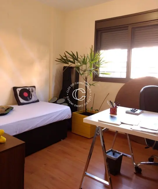 Foto 8 de Apartamento com 3 quartos à venda, 152m2 em Nossa Senhora de Fátima, Santa Maria - RS