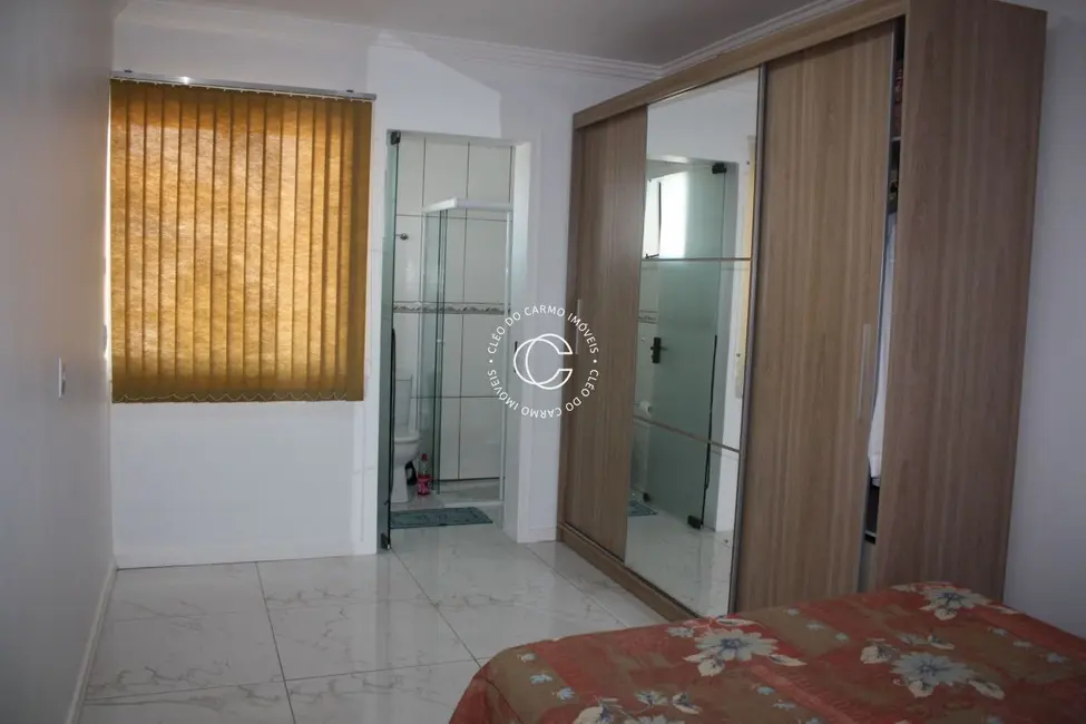 Casa com 7 quartos à venda, 720m2 em Pinheiro Machado, Santa Maria - RS - imagem 6 Foto 6 de Casa com 7 quartos à venda, 720m2 em Pinheiro Machado, Santa Maria - RS